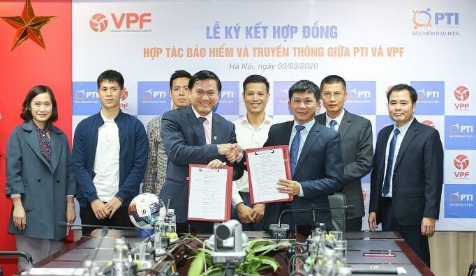 PTI và VPF ký hợp tác bảo hiểm Giải bóng đá chuyên nghiệp 2020