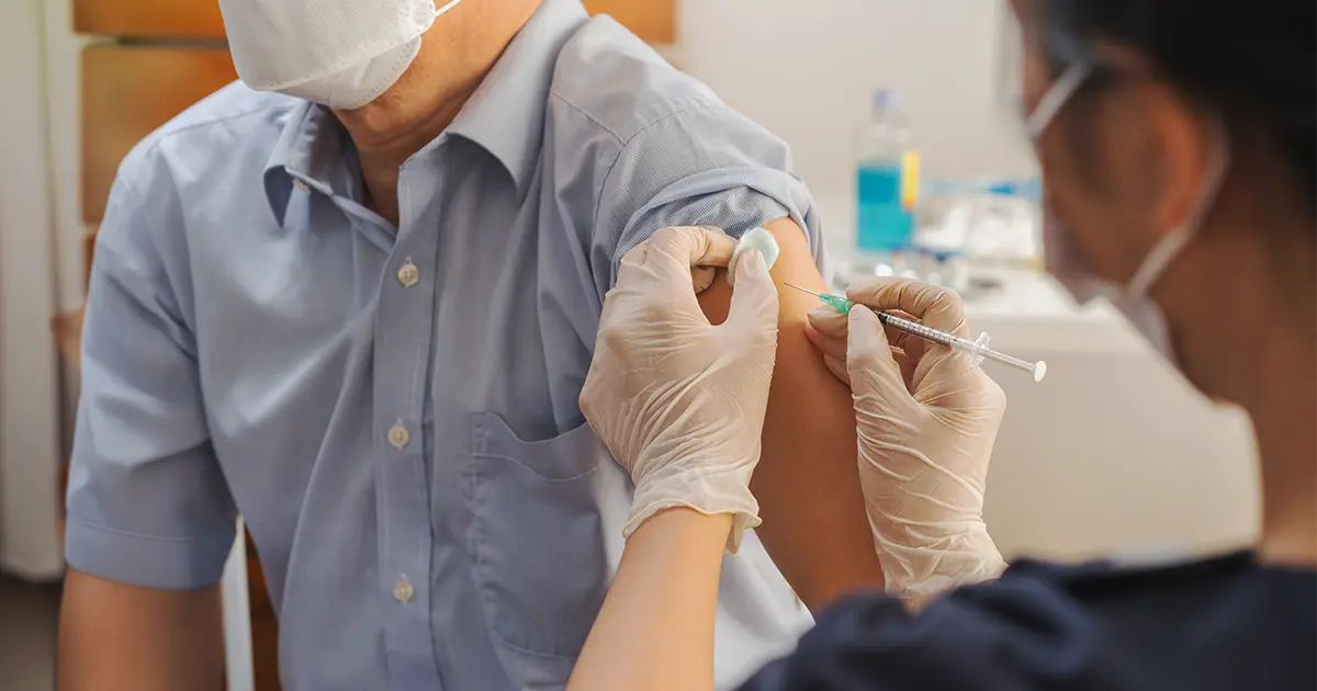 Bảo hiểm sức khỏe Phúc An Sinh PTI cung cấp giải pháp bảo vệ tài chính y tế toàn diện với quyền lợi nội trú, phẫu thuật, tai nạn cá nhân và nhiều quyền lợi bổ sung linh hoạt. Chương trình áp dụng cho khách hàng từ 3 đến 65 tuổi, phí từ 3.900 đồng/ngày, quyền lợi điều trị nội trú đến 650 triệu đồng/năm.